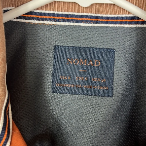 Nomad long sleeve button down hidden pocket shirt Sz S Rust - Picture 5 of 8